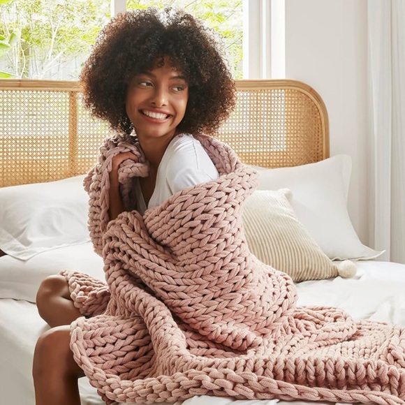 Other - Chunky Knit Blanket Pastel Pink 47x69 inches